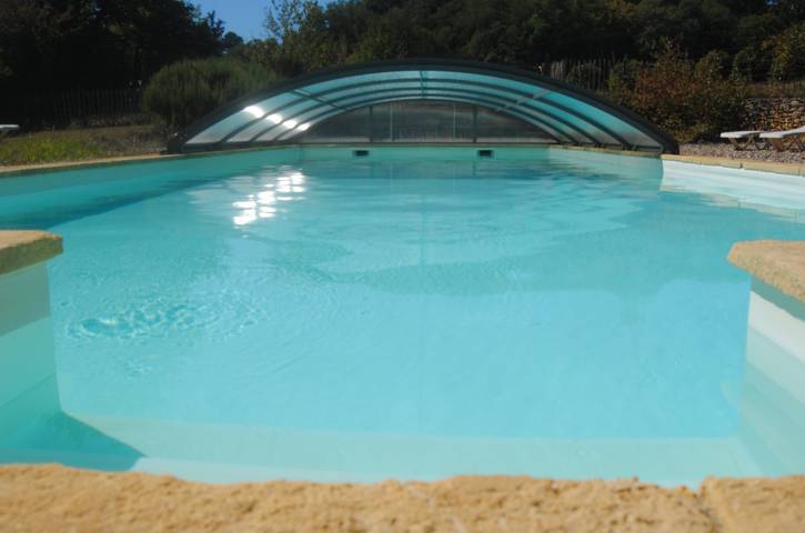 Gîte pour 4 personnes, avec jardin ainsi que terrasse et piscine à Saint-Cirq - 3