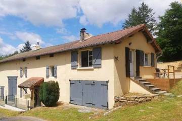 Chambre d’hôte pour 2 personnes à Champagnac-la-Rivière