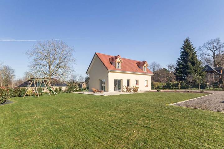 Gîte pour 6 personnes, avec Terrasse ainsi que Jardin et Vue