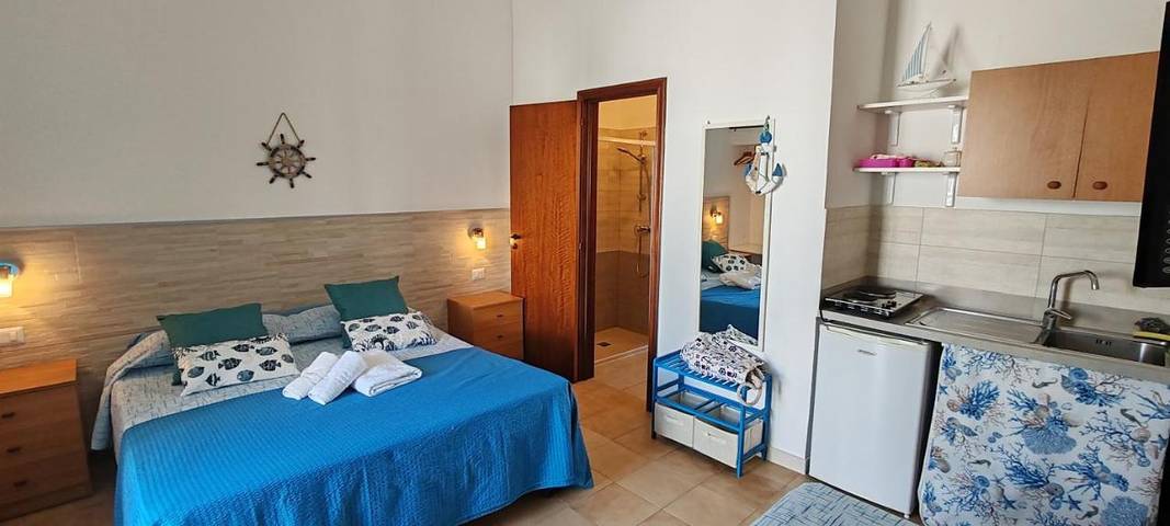 Maison d’hôte pour 2 personnes, avec terrasse à Torre San Giovanni - 3