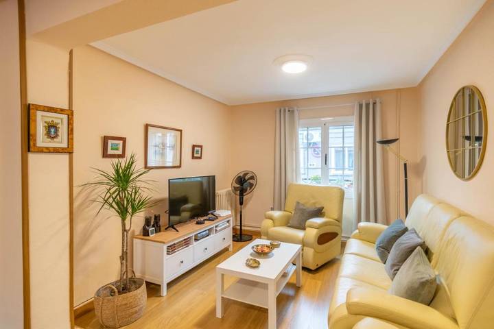 Casa de vacaciones para 12 personas, con Terraza y Vistas en Ribera Navarra