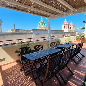 Cottage pour 4 personnes, avec vue et balcon à Trapani