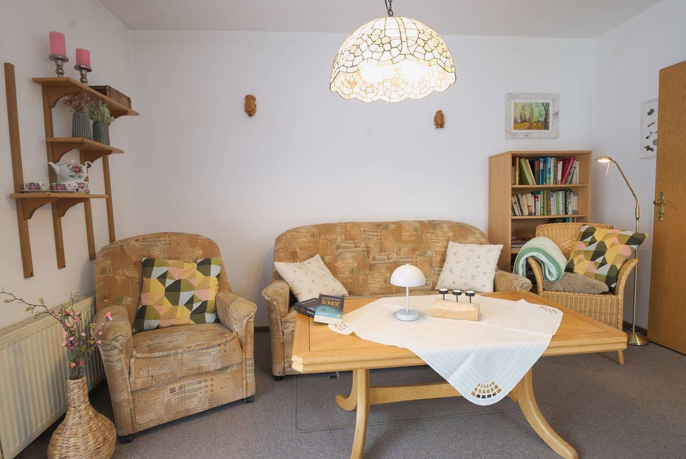 Gemütlichen, geräumiges Ferienhaus, ideal für Familien und Paare. in Norden, Norden und Umgebung