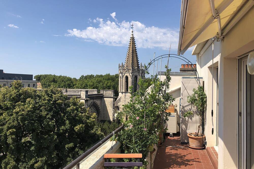 Appartement entier, Mon Belvédère, bel appartement en attique, 6 nuitées minimum pendant le festival in Avignon, Vaucluse