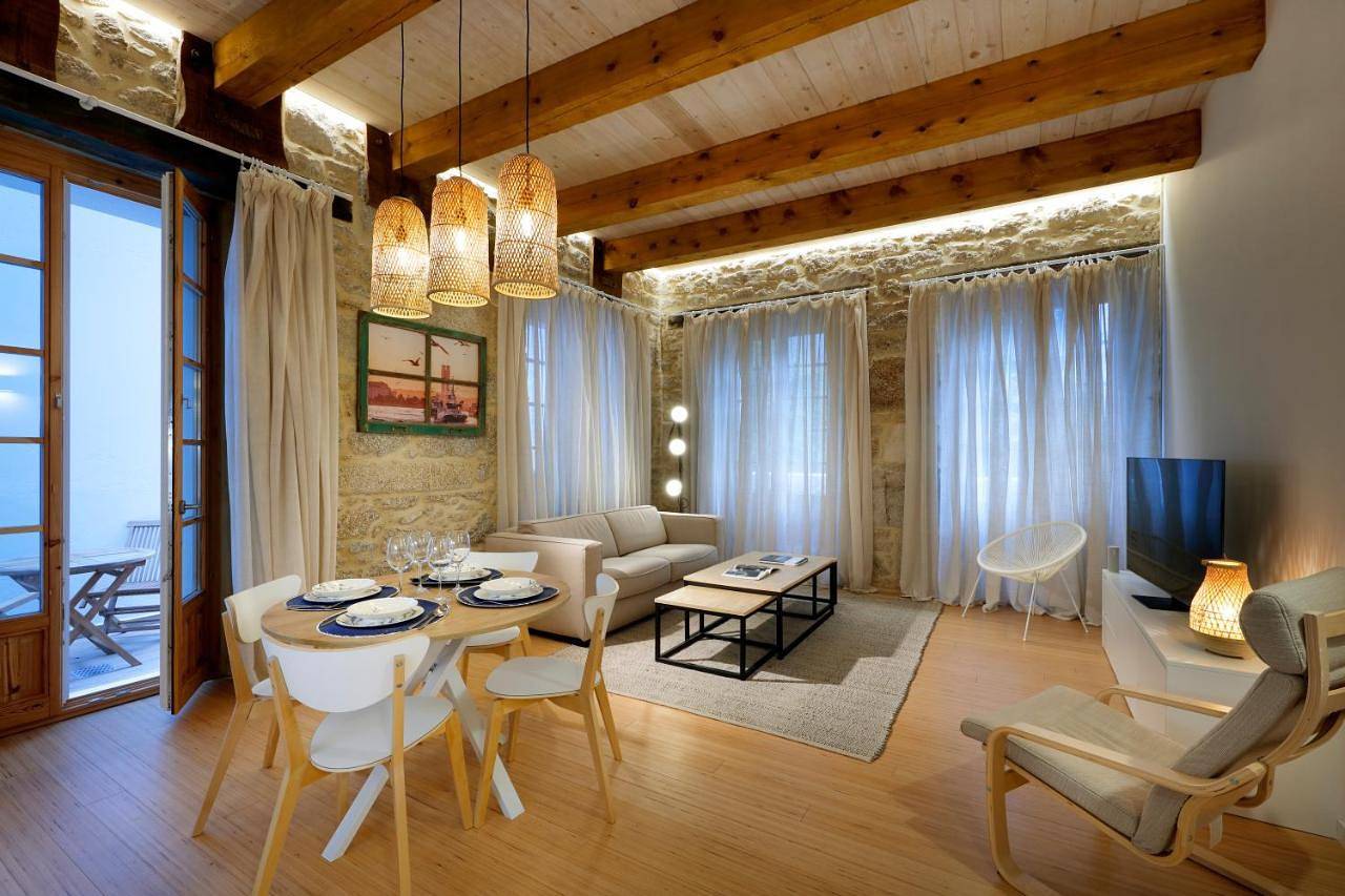 La Gallega by Upper Luxury Housing in Corunha, Costa de Galicia