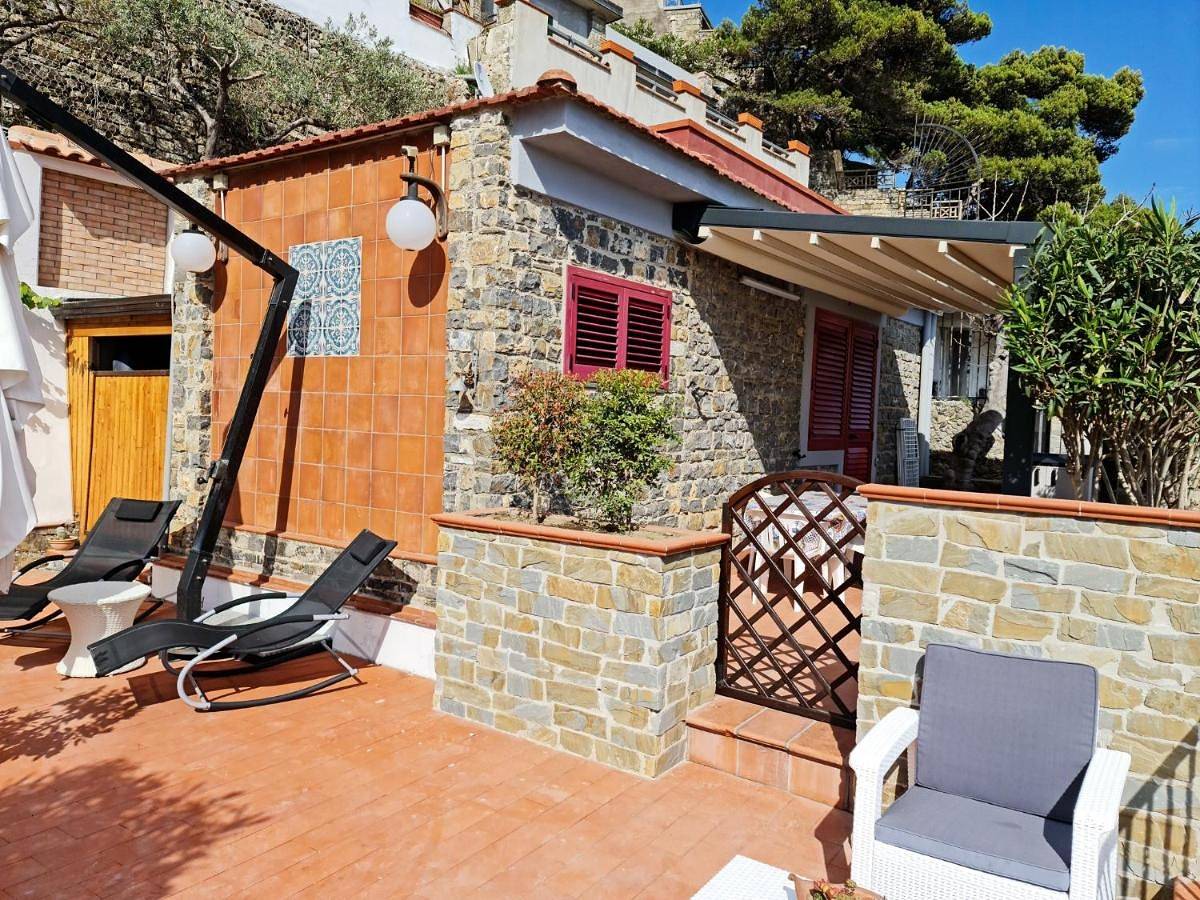 Villa Martina Mare in Spiaggia sotto la torre, Casal Velino