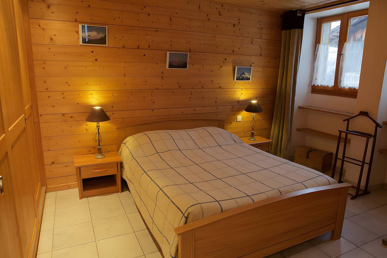 Gîte « La Ferme du Mont Blanc » : vue montagne, terrasse privée et Wi-Fi in Combloux, Pays du Mont-Blanc