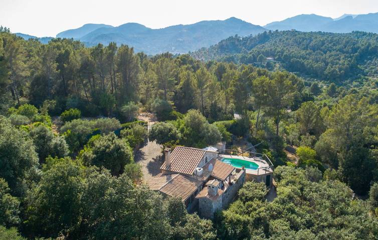 Rückzugsort am Meer mit Pool und Küche, 2 km von Mancor de la Vall entfernt in Selva, Mallorca Inselmitte