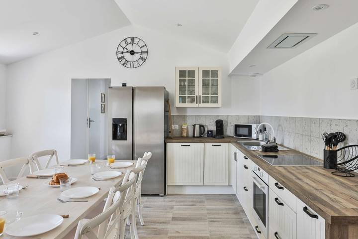 Ferienhaus für 10 Personen mit Terrasse in Saint-Vincent-sur-Jard, Vendée