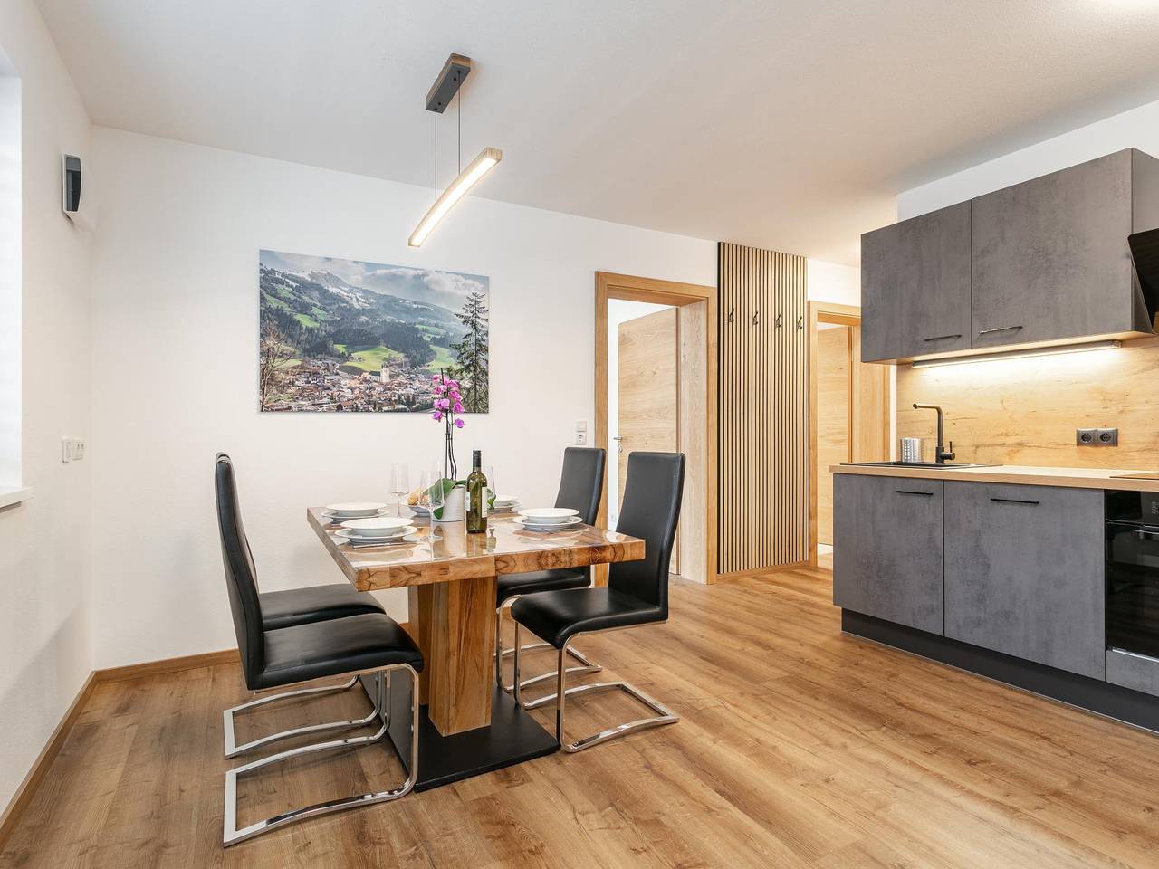 Ganze Wohnung, Moderne Fewo mit Garten | 110 m zum Skibus in Hopfgarten im Brixental, Kaisergebirge