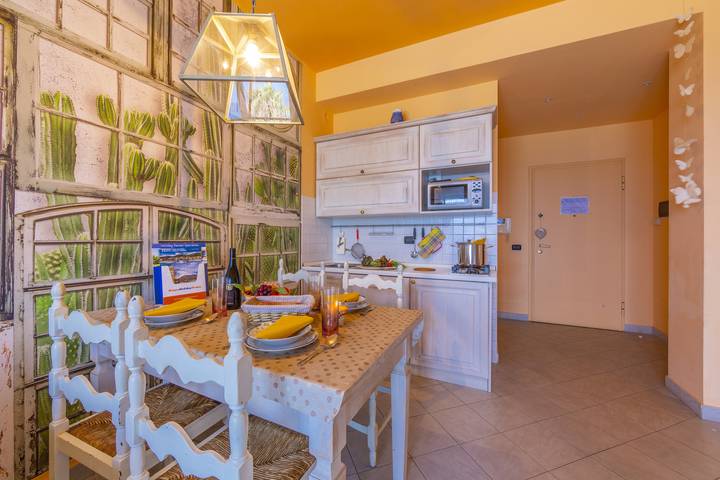 Ferienwohnung für 4 Personen, mit Balkon und Meerblick sowie Kinderpool an der Ligurische Küste - 4