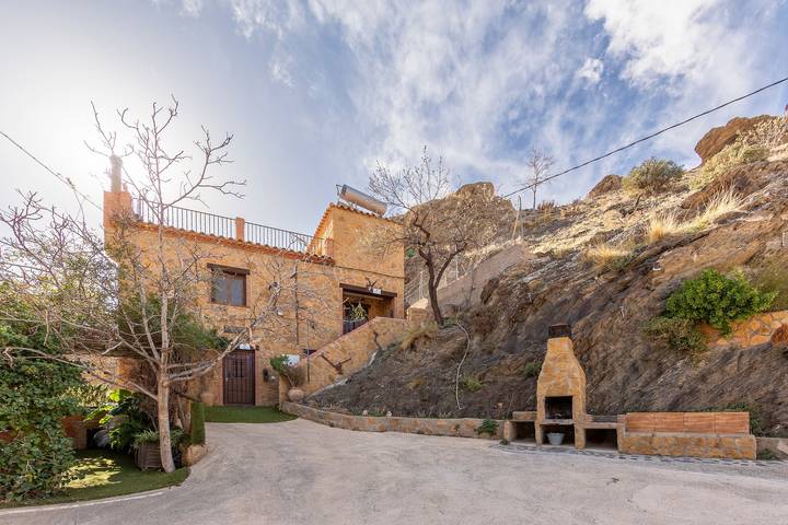 Chalet para 6 personas, con jardín y piscina para niños, Se admiten mascotas - 1