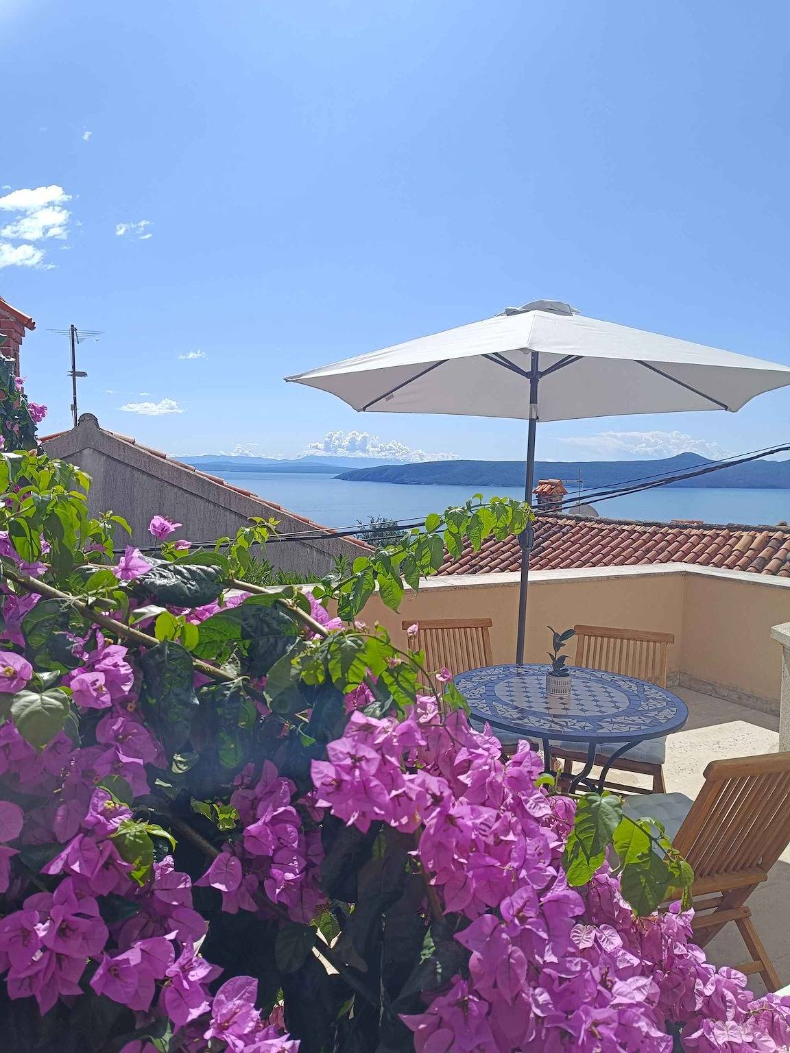 Ferienhaus mit Terrasse und Meerblick  in Mošćenice, Moscenicka Draga