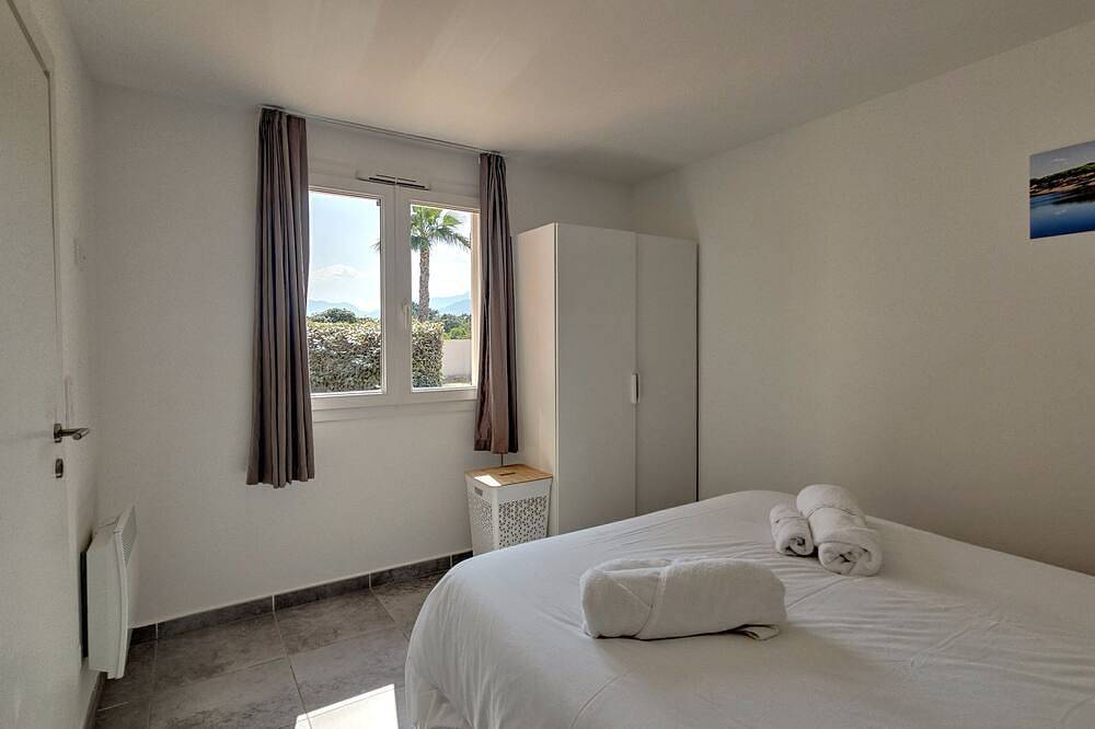 Your Next Holidays At The Hameaux De St Cyprien Porto-Vecchio in Lecci, Sartène e dintorni