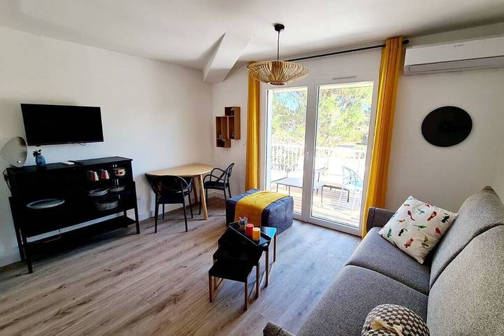 Location de vacances pour 2 personnes, avec jardin et piscine dans Cala Rossa