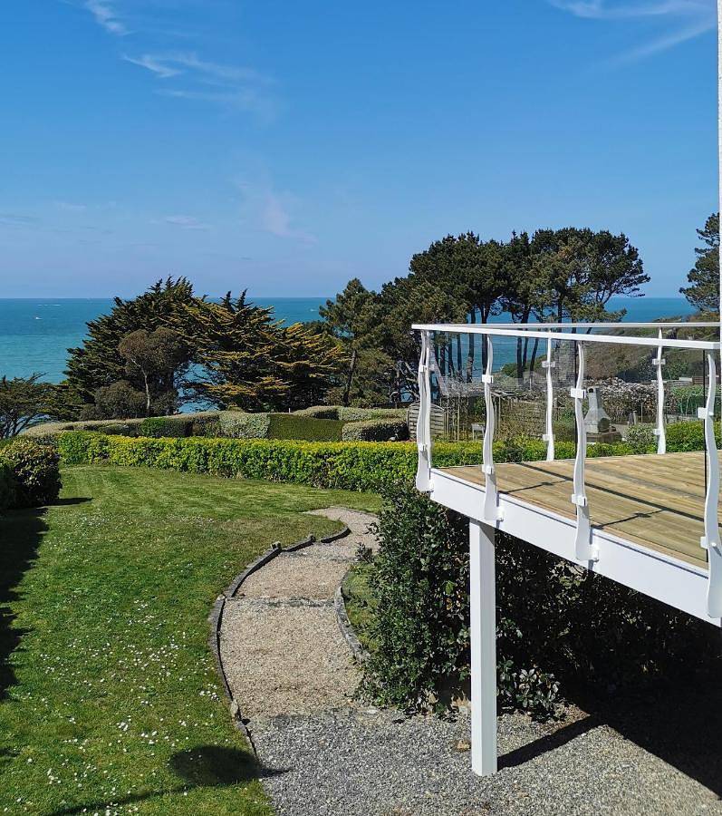 Ty Kerluz - Vue Mer et Plage à 80m in Locquirec, Ceinture Dorée