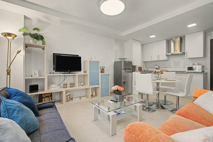 Entire apartment, Apartment 'Maria Jose' with Mountain View and Wi-Fi in Surroundings of Sierra Nevada, Monachil