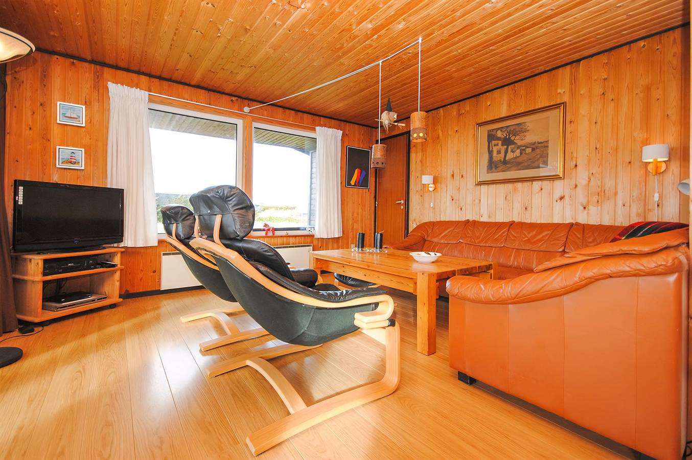 Awesome home in Thisted w/ Wifi and 4 Bedrooms in Klitmøller, Parc National de Thy