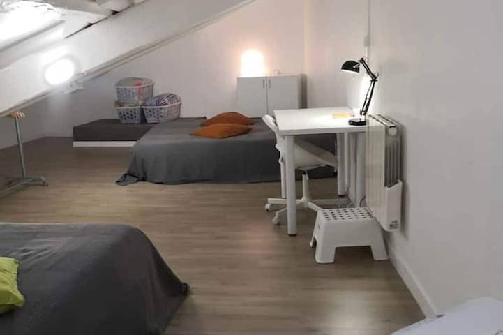 Appartement entier, L'Atelier Usu15 centre ville de Grenoble in Grenoble, Isère