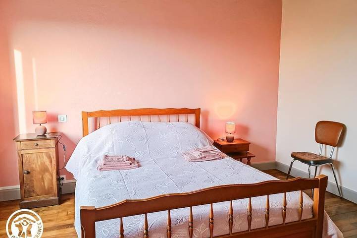 Location de vacances pour 6 personnes, avec jardin à Sainte-Colombe (Lot) - 3