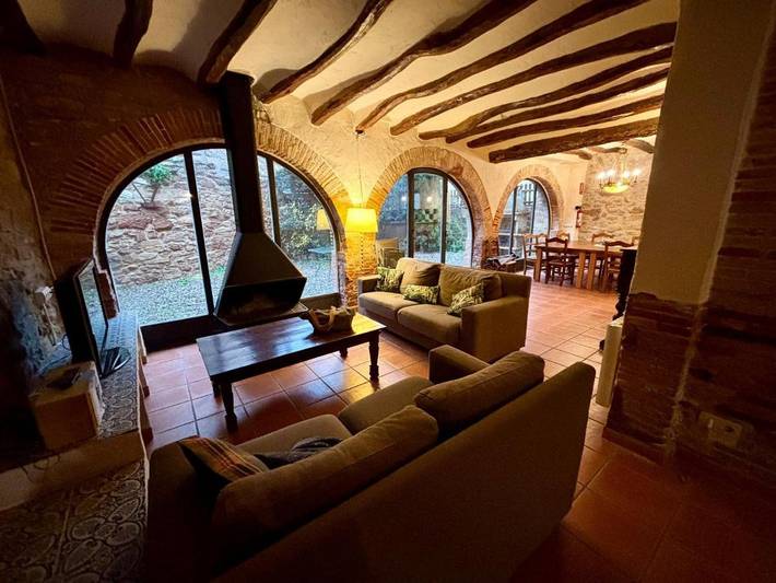 Casa de vacaciones para 10 personas, con piscina para niños y piscina además de jardín y vistas, Se admiten mascotas - 1