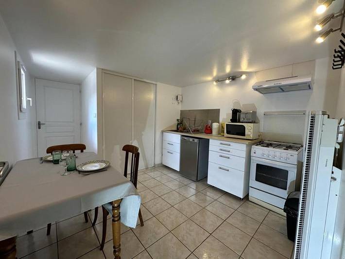 Gîte pour 5 personnes, avec jardin et vue, adapté aux familles à Castelginest - 3