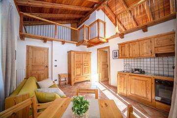 Cottage pour 3 personnes, avec jardin et vue, animaux acceptés à Oulx