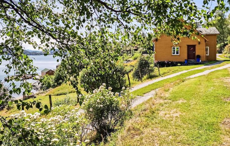 Ferienhaus für 6 Personen mit Terrasse in Hardangerfjord