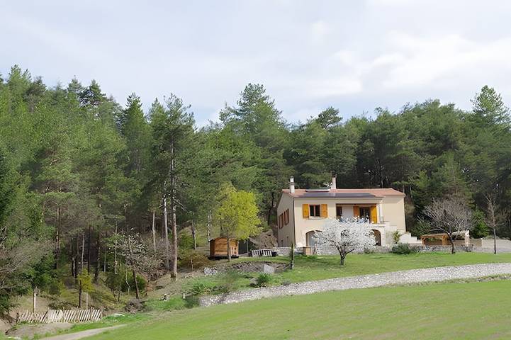 Gîte pour 2 personnes, avec Jardin