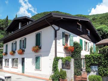 Agriturismo per 4 Persone in Vito d'Asio, Prealpi Carniche, Foto 1