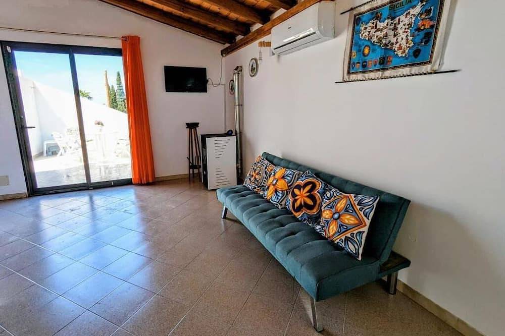 Appartamento intero, Margus, All-Season Coastal Retreat in Punta Braccetto, Sicily in Punta Braccetto, Santa Croce Camerina