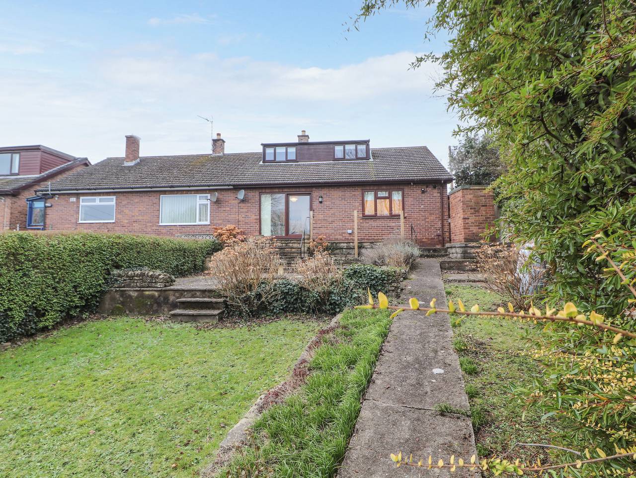 Hillcrest in Wrexham region