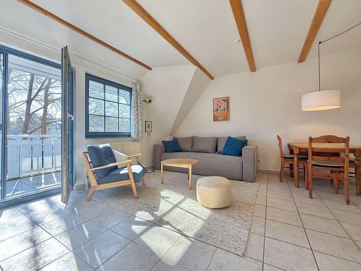 Ganze Wohnung, Eichen-Deck: Helle Wohlfühloase mit großem Sonnenbalkon & Boxspring-Komfort in Prerow, Fischland - Darß - Zingst