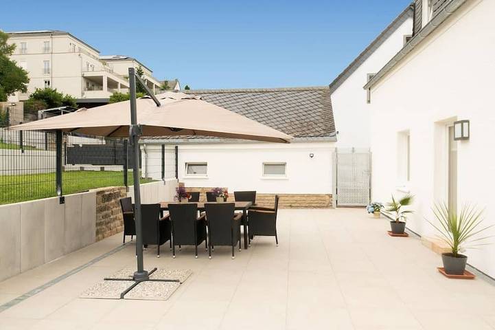 Ferienhaus für 6 Personen, mit Terrasse und Garten - 1