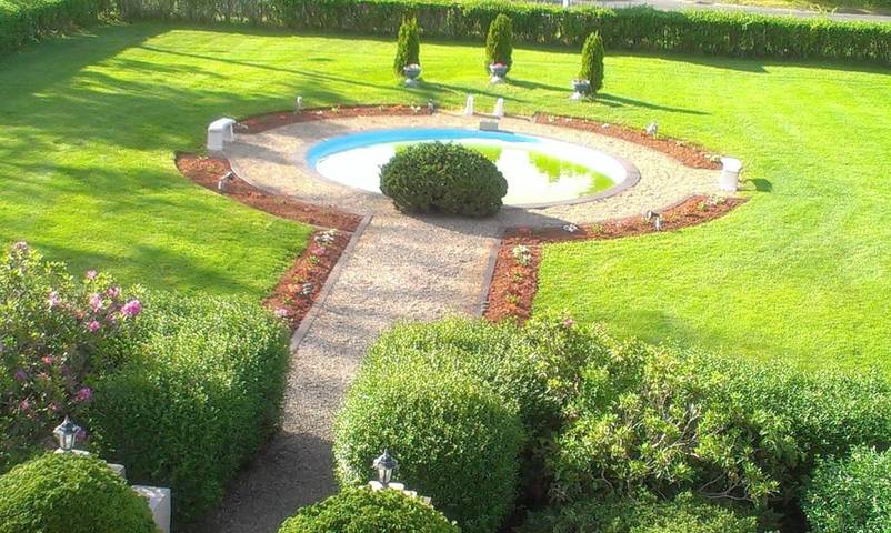 Hotel voor 4 personen, with uitzicht and tuin as well as zwembad in Massachusetts