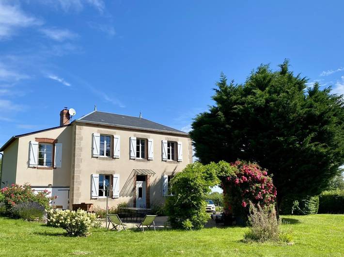 Chambre d’hôte pour 2 personnes, avec piscine et jardin