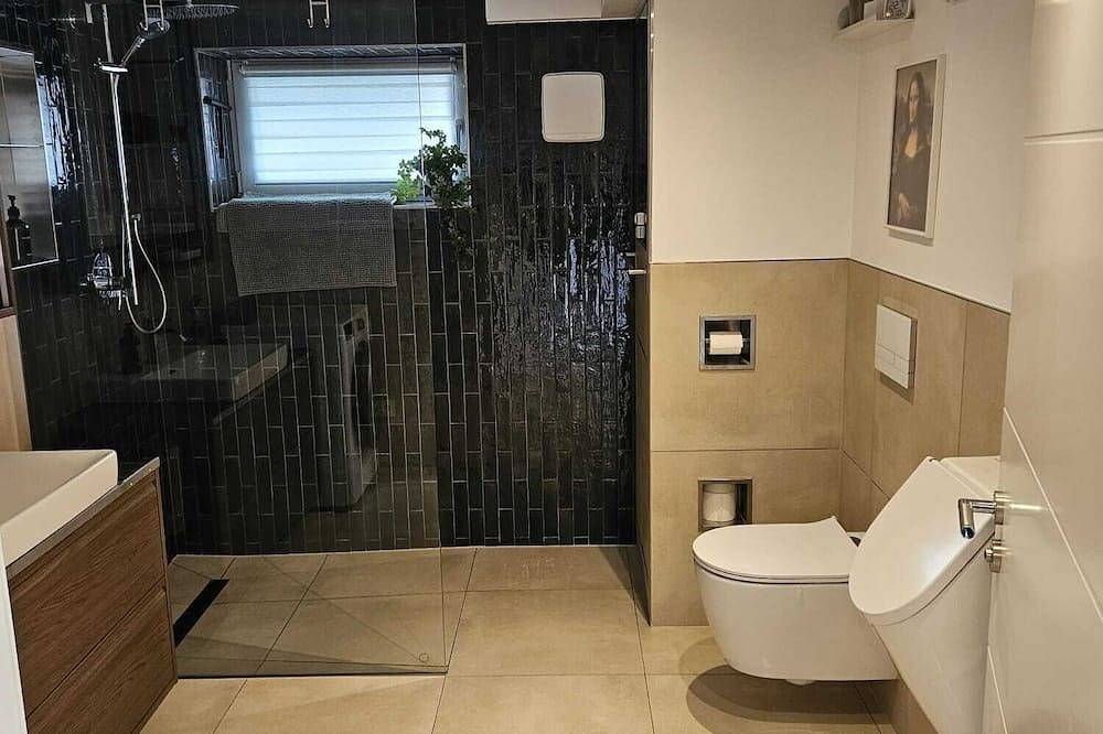 Ganze Wohnung, Smarte, Zentrale Wohnung - Garten - Grill in Bückeburg, Landkreis Schaumburg