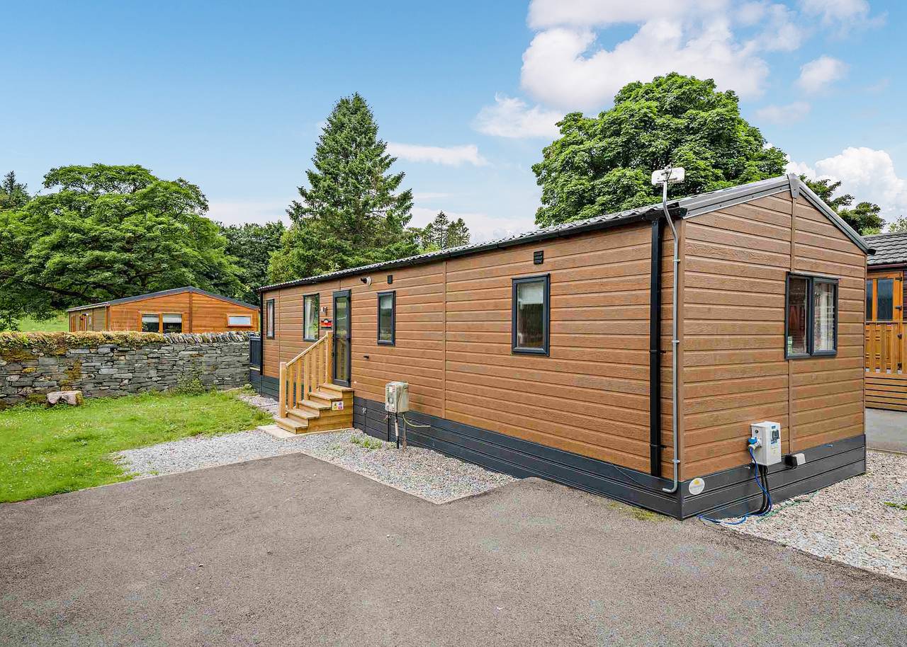 Gold Premium Caravan with ensuite in Bowness-on-Windermere, Lake District