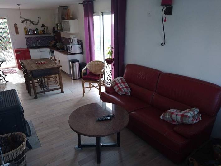 Location de vacances pour 2 personnes, avec balcon et vue à Lastours - 2