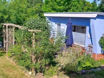 Ferienhaus für 3 Personen, mit Garten und Terrasse in Kröslin