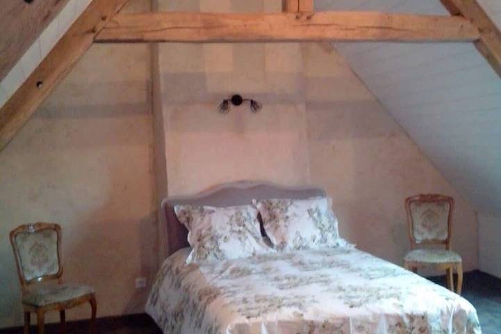 Location de vacances pour 12 personnes, avec jardin ainsi que terrasse et piscine à Saint-Thélo - 3