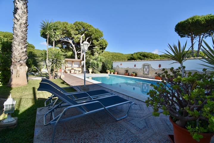 Casa rural para 6 personas, con piscina además de jardín y terraza en Chiclana de la Frontera - 2