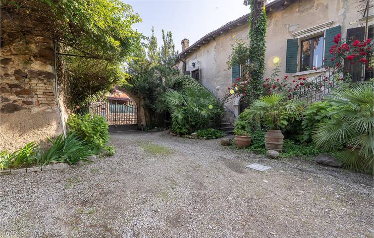Wohnung mit Pool in Ponti sul Mincio in Ponti sul Mincio, Gardasee