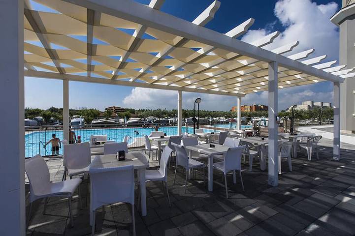 Ferienhaus für 6 Personen, mit Pool
