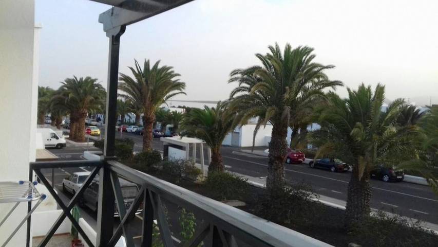 Apartamento para 4 personas, con Balcón además de Terraza y Vistas en Arrieta