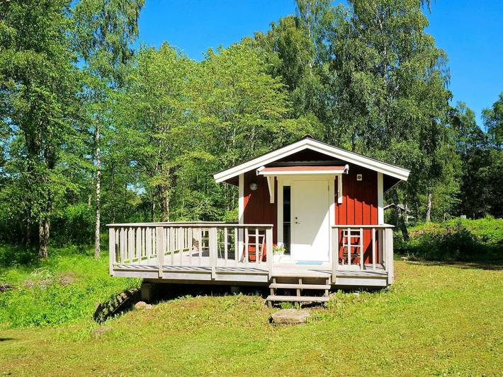 Feriehus for 4 personer, med Terrasse og Hage i Syd-Sverige