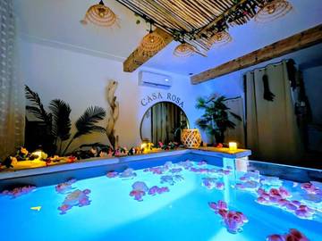 Gîte pour 5 personnes, avec balcon ainsi que jacuzzi et piscine à Ortaffa