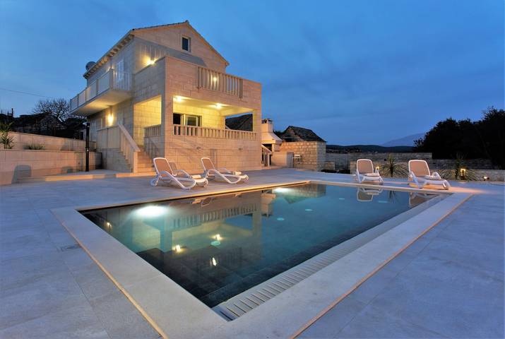 Villa Lokanjac mit Pool in Selca, Brac