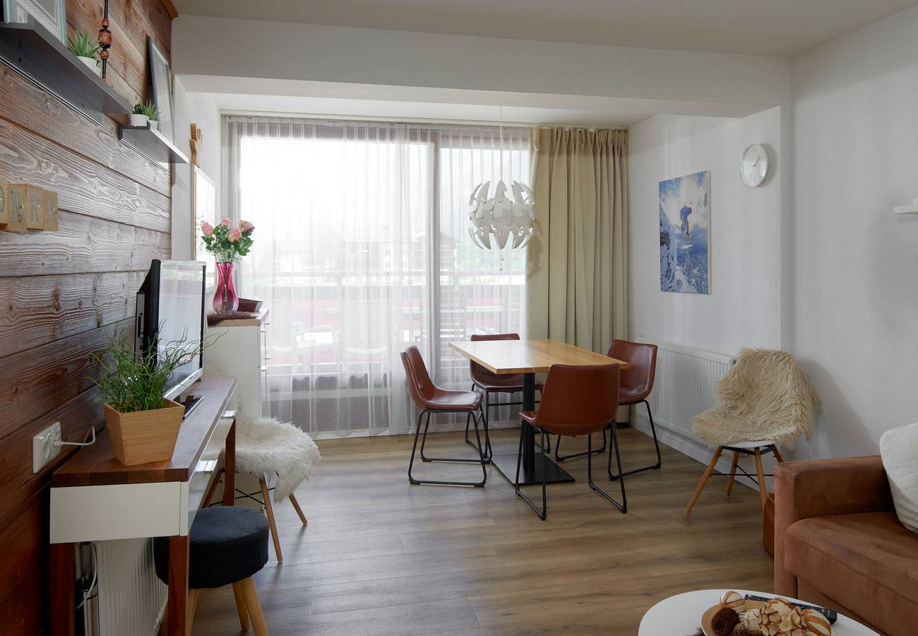 Ganze Wohnung, Ferienwohnung für 6 Personen mit Balkon in Gaschurn, Gaschurn und Umgebung