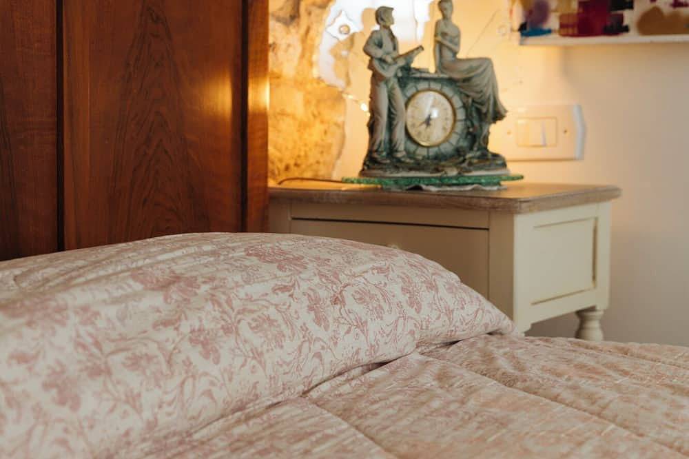 Appartamento intero, Residenza Cà Bianca - Appartamento Refosco - Centro Storico Polcenigo in Polcenigo, Prealpi Carniche